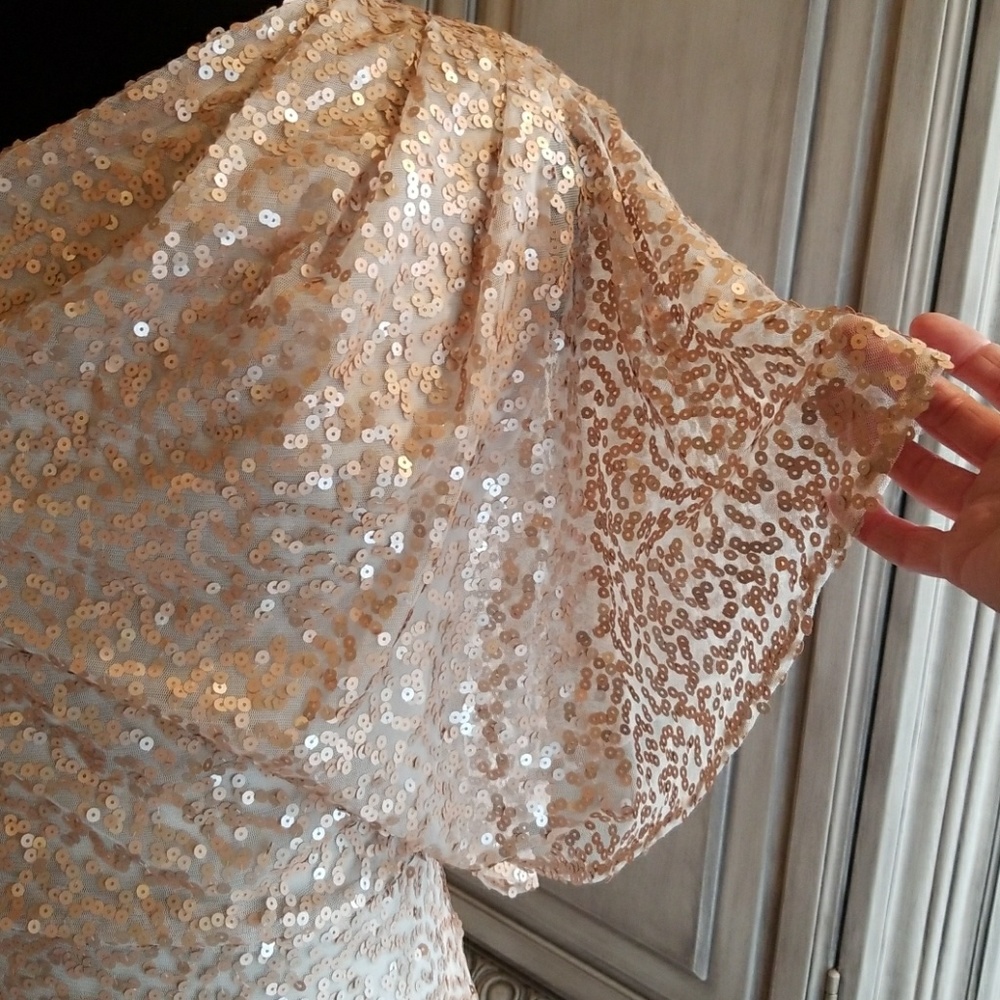 Dress - Picture 4 of 4